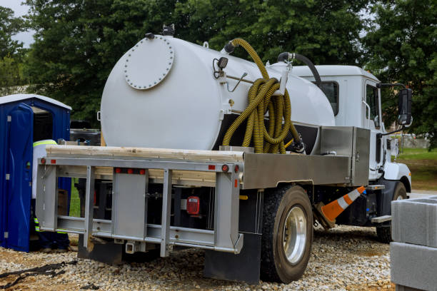 Best Portable bathroom rental  in South Charleston, WV